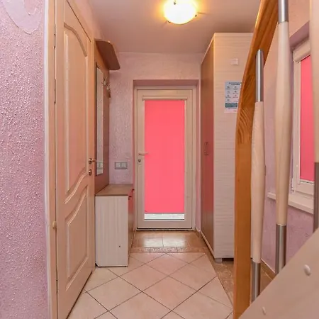 Inkaras 아파트 3*